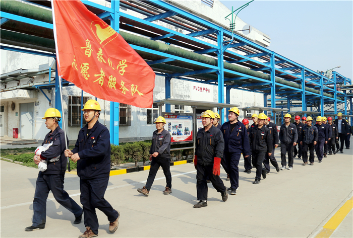 海鸥体育“主题党日+”模式让组织生活“神形兼备” (14).jpg